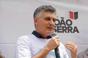 Eduardo Toledo