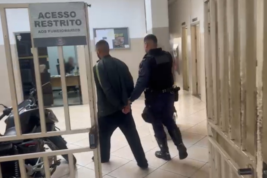 Suspeito é preso em Taboão da Serra por aplicar “golpe da maquininha” e adulterar motocicleta